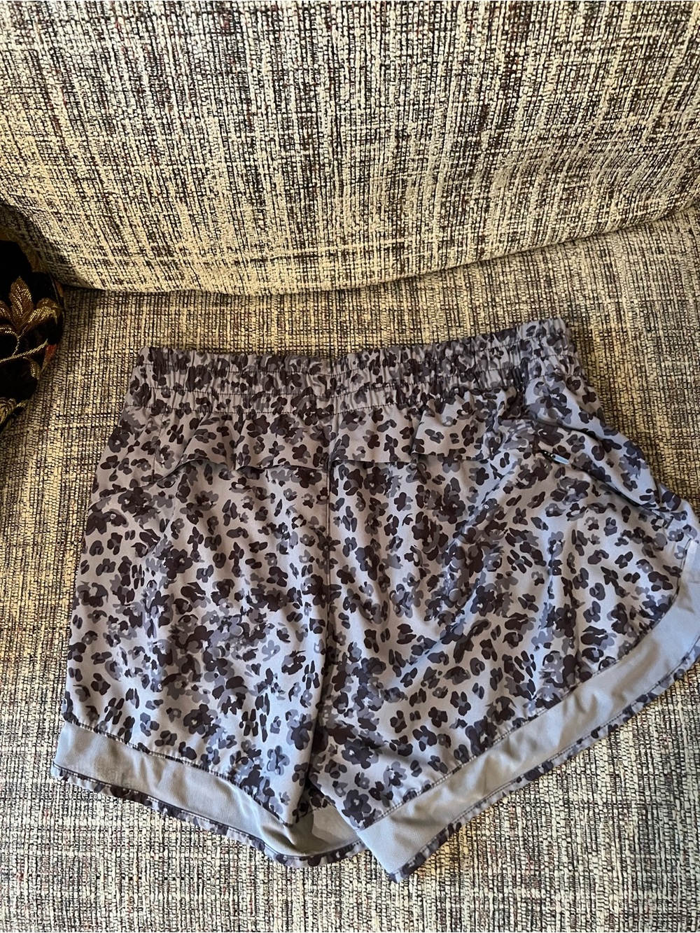 Athleta Mesh Racer Run Short - Picture 5 of 5